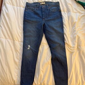 Like new Madewell mid-rise skinny Blue Denim Jeans size 30